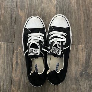 Women’s converse